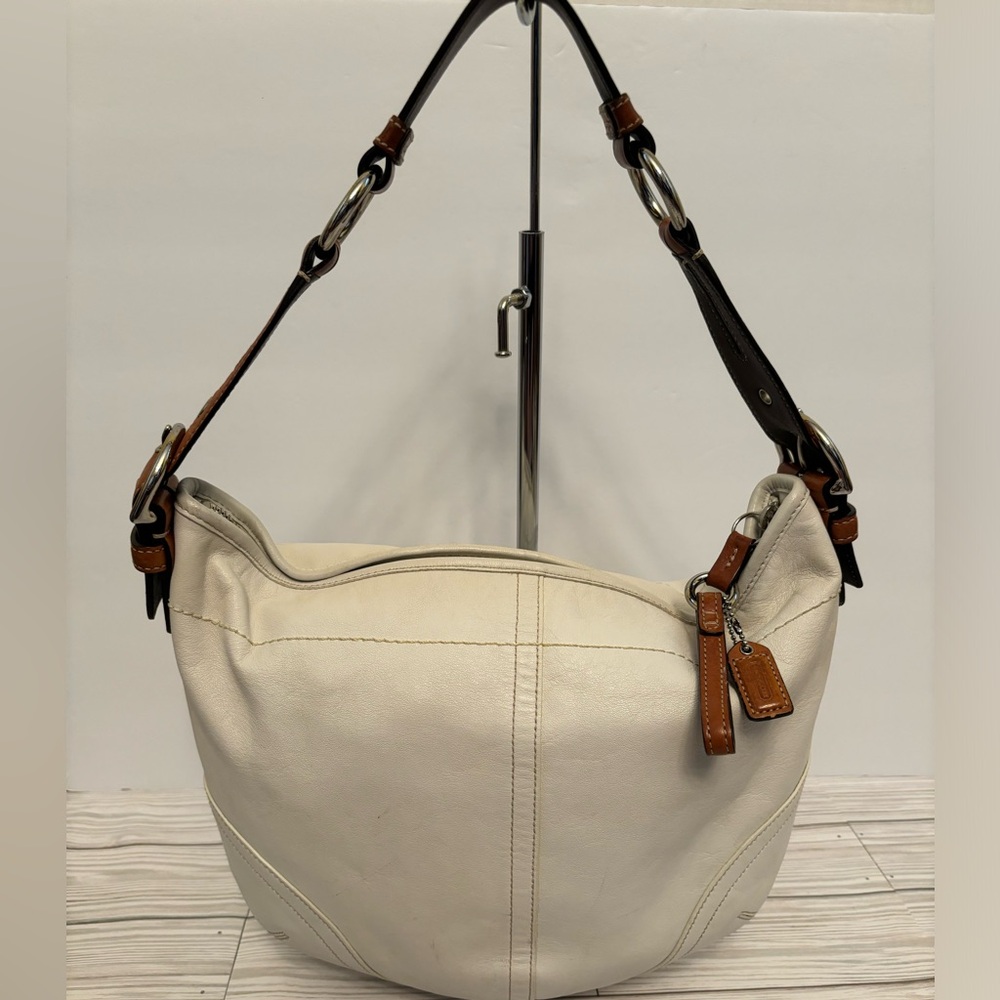 Coach hobo bag